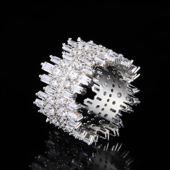 NEW Luxury Micro Paved Round Square Diamond Ring - Picture 3 of 7